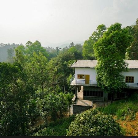 Greenpepperhomestay Munnar Anaviratty Exterior photo