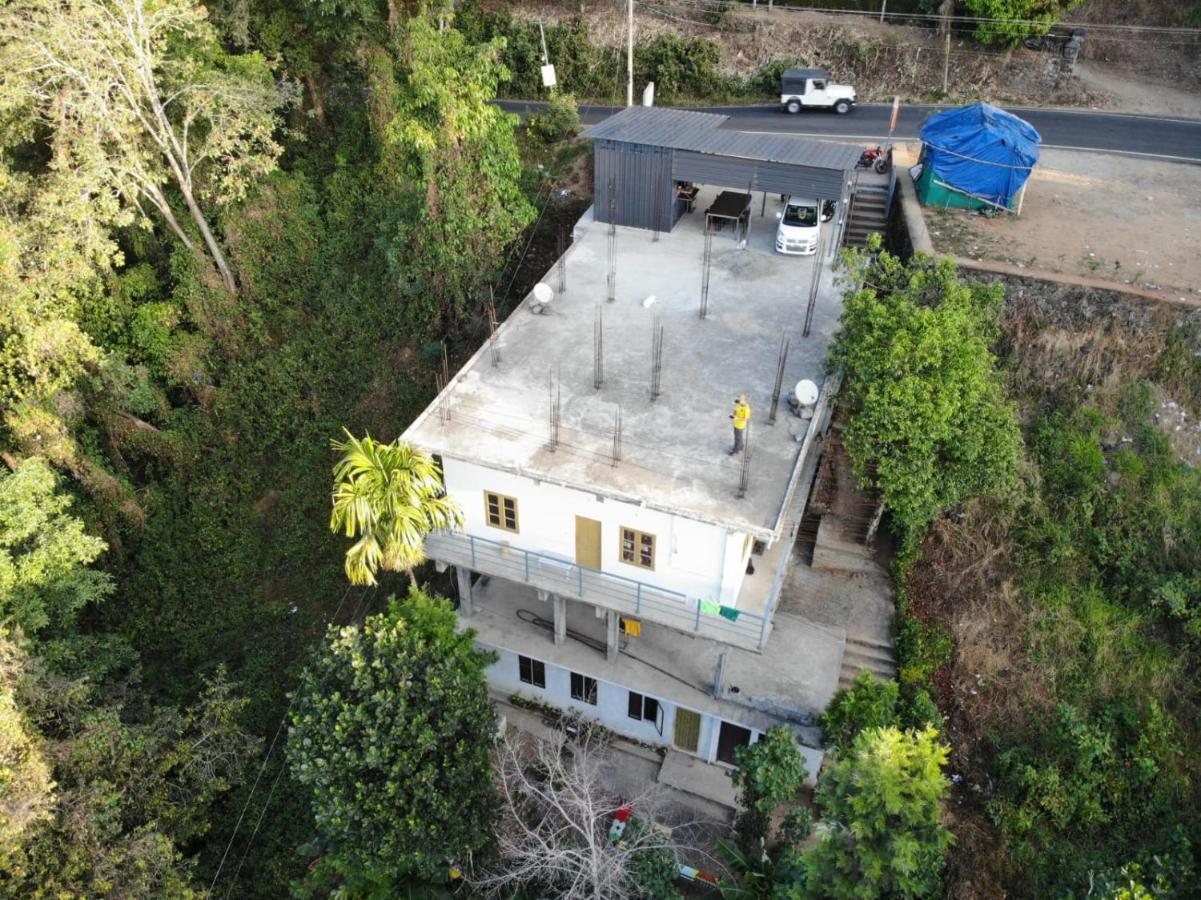 Greenpepperhomestay Munnar Anaviratty Exterior photo